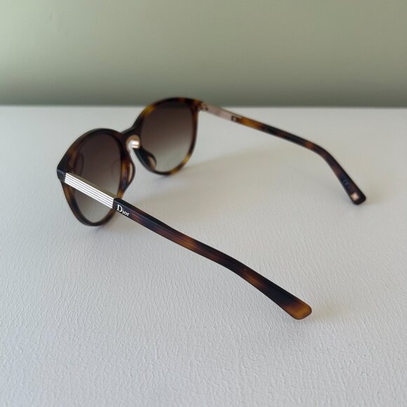 Dior Entracte Women\'s Sunglasses main image 11